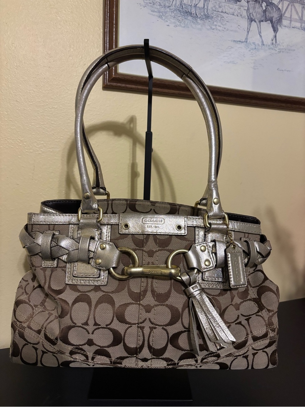 COACH CANVAS/LEATHER SHOULDER HAND BAG SZ 11'X8'X3' F13065